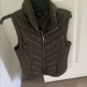 Love Tree Green Quilted Vest with High Collar